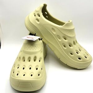 Mens‎ Skechers Arch Fit Light GREEN Slip-On Shoes SIZE 13 #1463